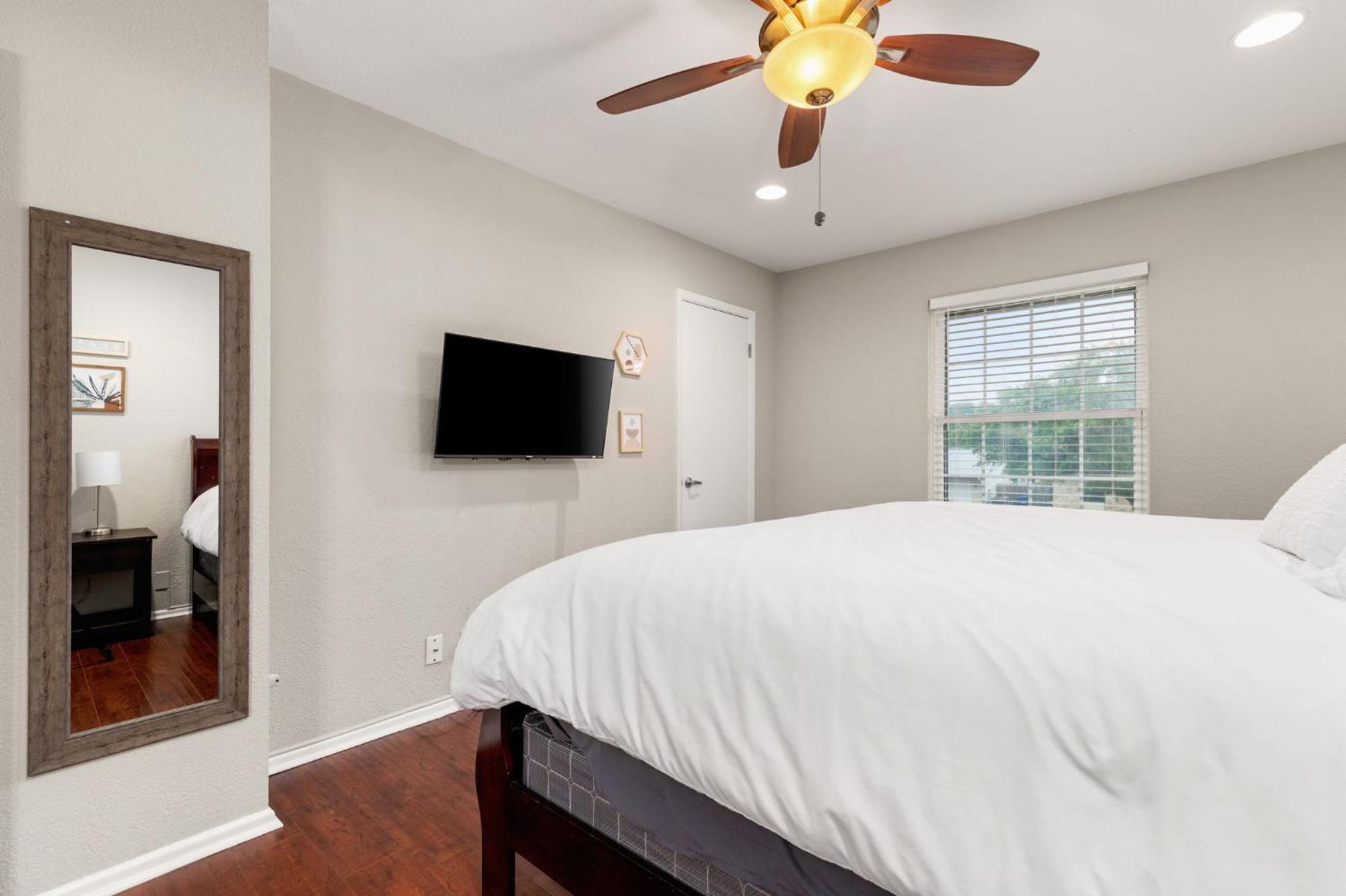 Spacious 4 Bedroom With Pool-Minutes To Seaworld And Lackland Afb سان أنطونيو المظهر الخارجي الصورة