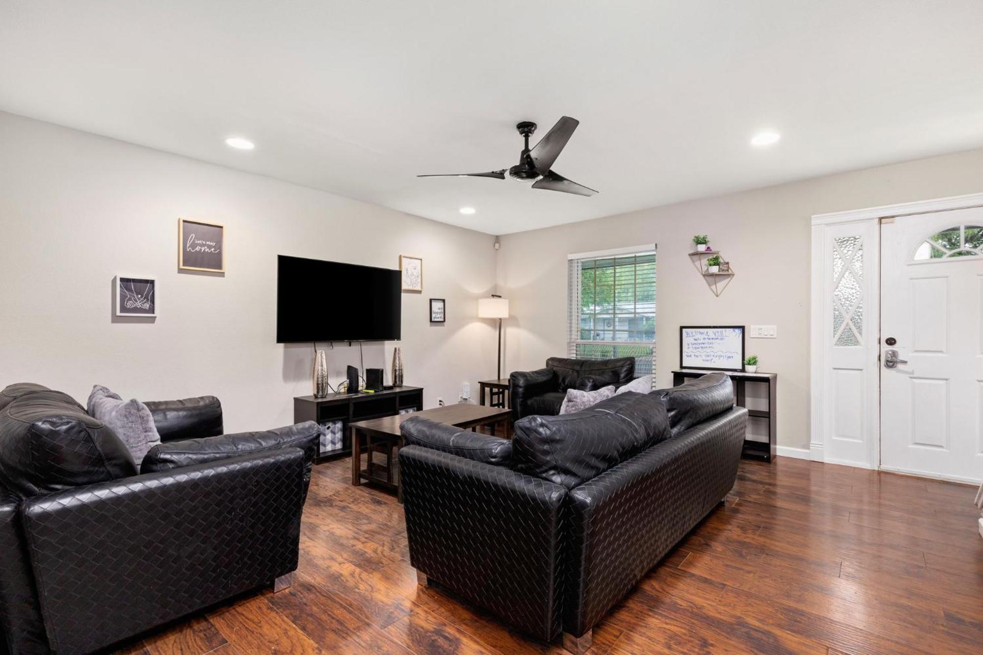 Spacious 4 Bedroom With Pool-Minutes To Seaworld And Lackland Afb سان أنطونيو المظهر الخارجي الصورة