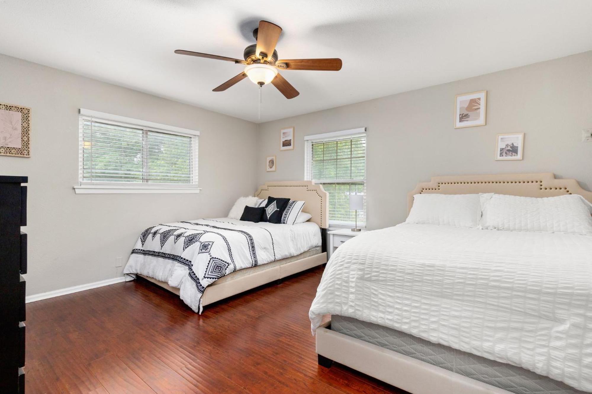 Spacious 4 Bedroom With Pool-Minutes To Seaworld And Lackland Afb سان أنطونيو المظهر الخارجي الصورة