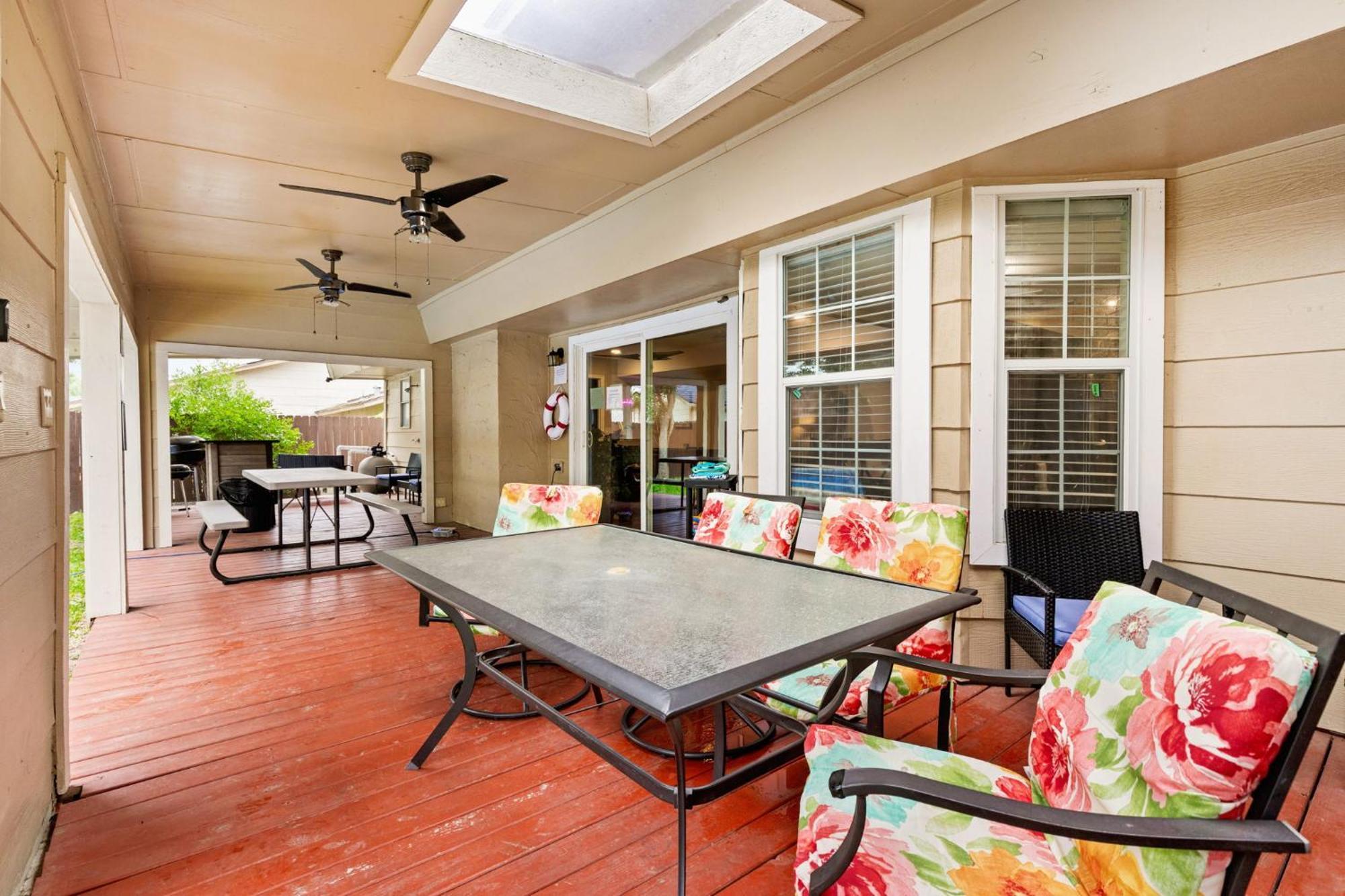Spacious 4 Bedroom With Pool-Minutes To Seaworld And Lackland Afb سان أنطونيو المظهر الخارجي الصورة